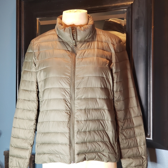 Old Navy Light Weight Jacket - Picture 4 of 5